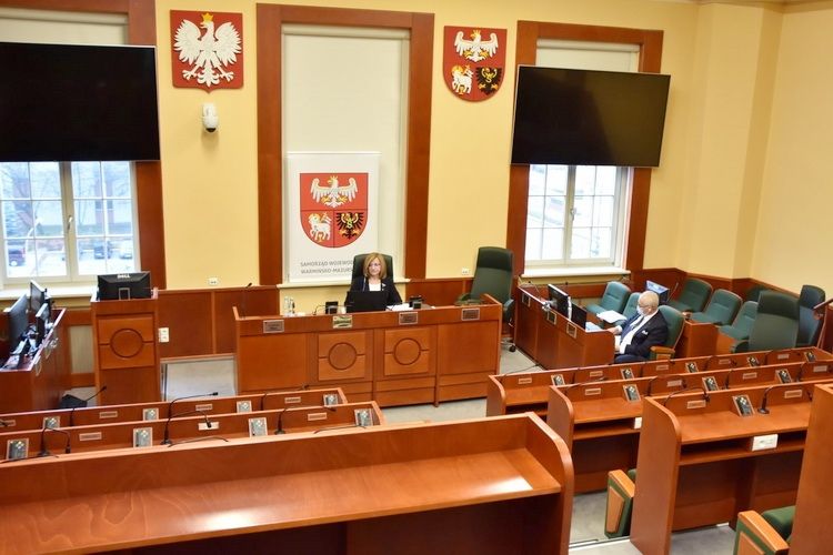 Radni wojewódzcy obradowali online