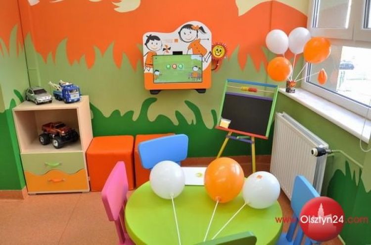 W Szpitalu Dziecięcym otwarto Bajkowy Kącik dla małych pacjentów 