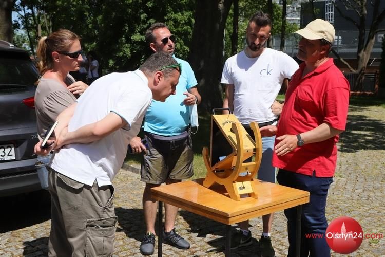 W Olsztynie można było obserwować częściowe zaćmienie Słońca
