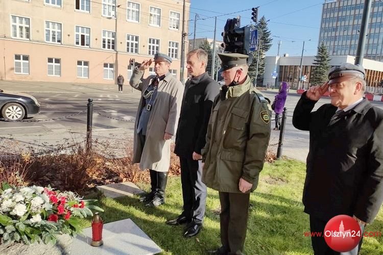 Piłsudski patriota i trochę bankowiec