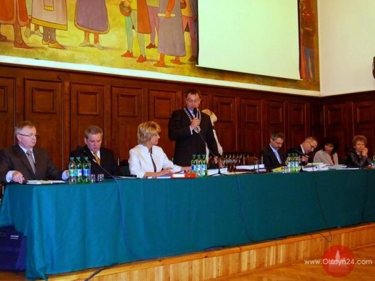 Medaliony Jakuba dla mistrzów fryzjerstwa