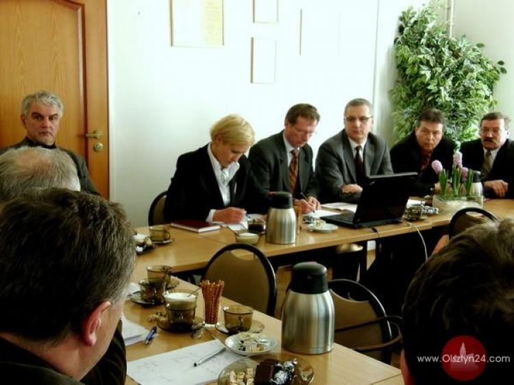 Samorządy wyremontują tory