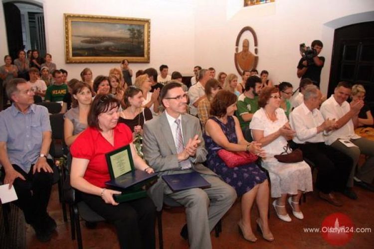 Nagrody Prezydenta trafiły do rąk animatorek kultury