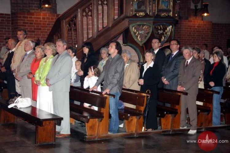 Nie dogadali się w sprawie mszy?