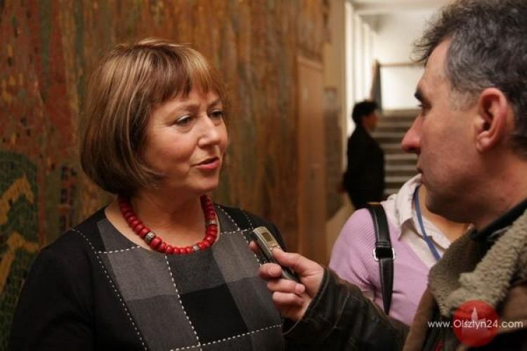 Bezdomnym trzeba pomagać profesjonalnie