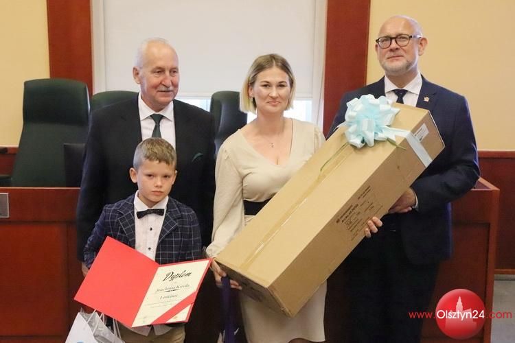 Teleskopy za prace o Koperniku