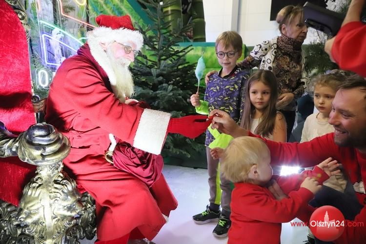 „Zdrowe i bezpieczne święta” wróciły do Uranii