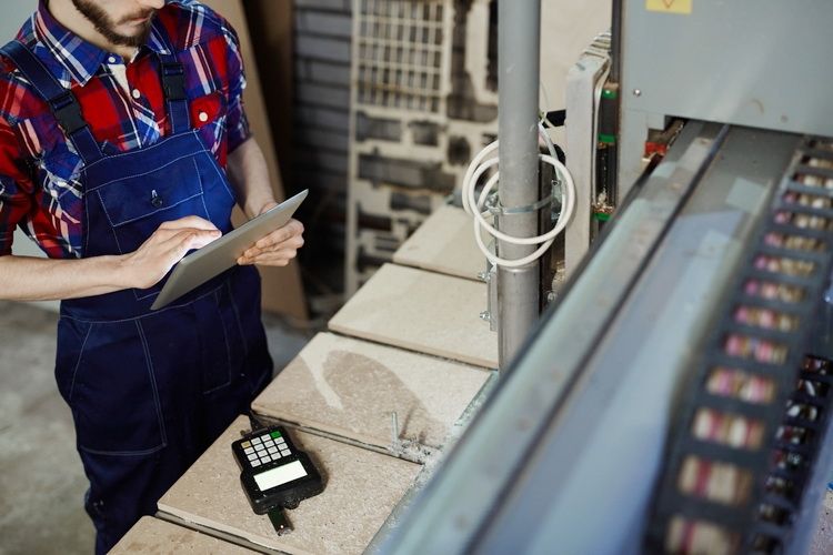 Z czego składa się system RFID?