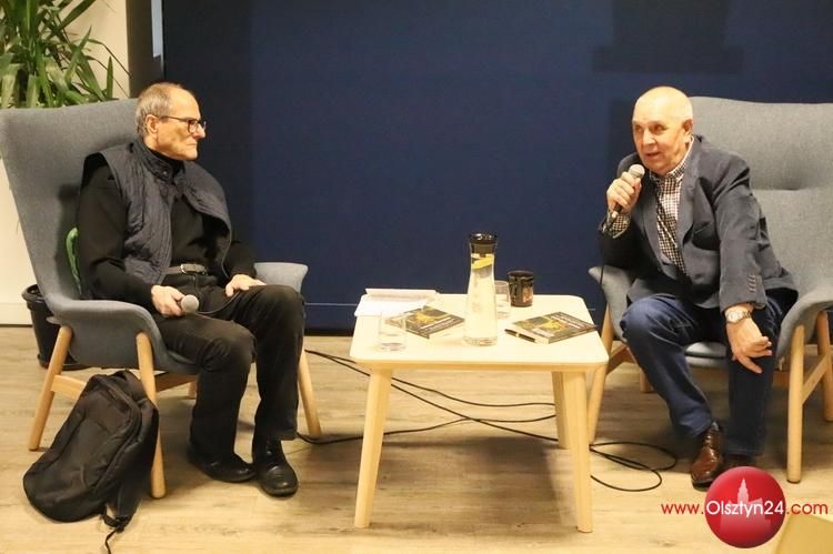 Bibliotekarze z WBP zaprosili do świętowania Nocy Bibliotek w Starym Ratuszu