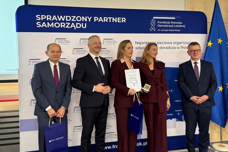 Najlepsi w rankingu warmińsko-mazurskich gmin odebrali statuetki