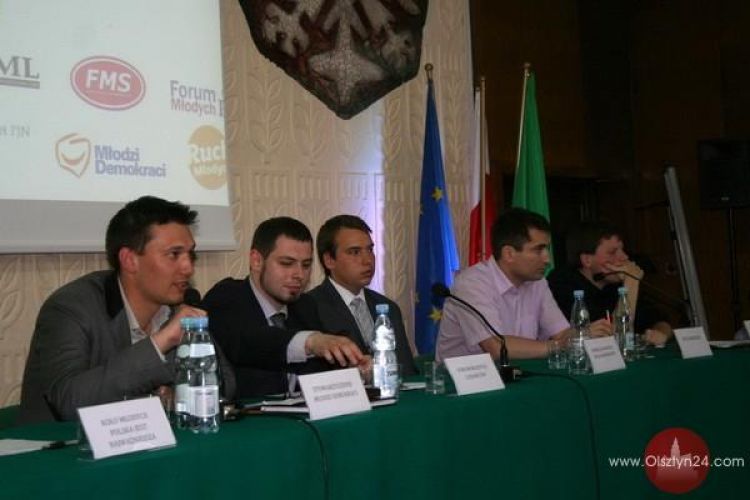 Młodzi politycy radzili o sprawach miasta