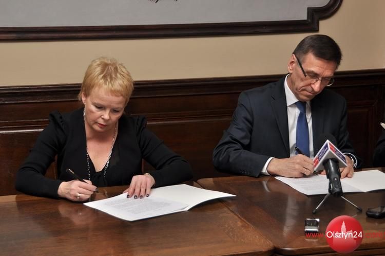 Koalicja zawarta. Umowa podpisana.