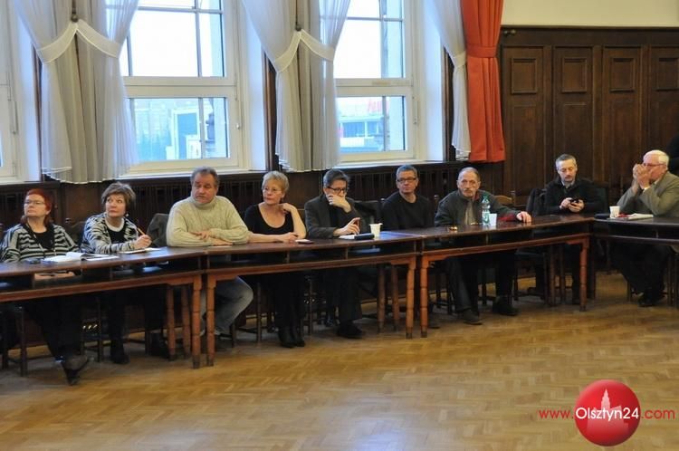 Ruszyły warsztaty w ramach „Wzorcowych konsultacji w sprawie rewitalizacji Koszar Dragonów”