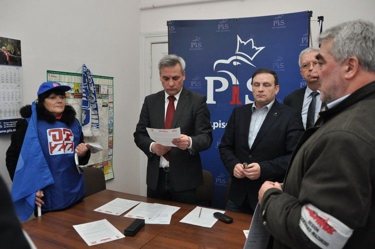 Związkowcy mają dość i protestują