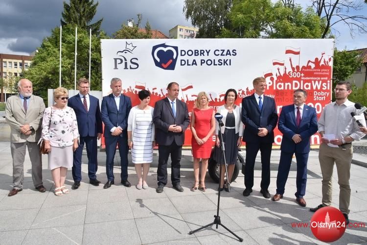 Zaprezentowano kandydatów PiS na posłów