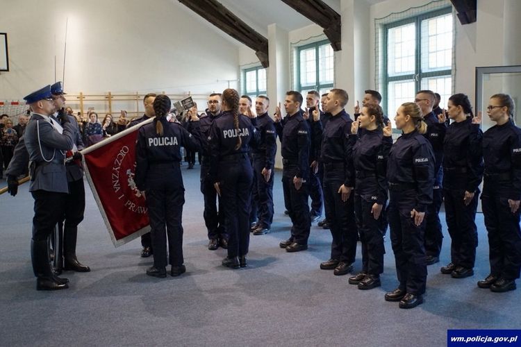 Nowi policjanci złożyli ślubowanie