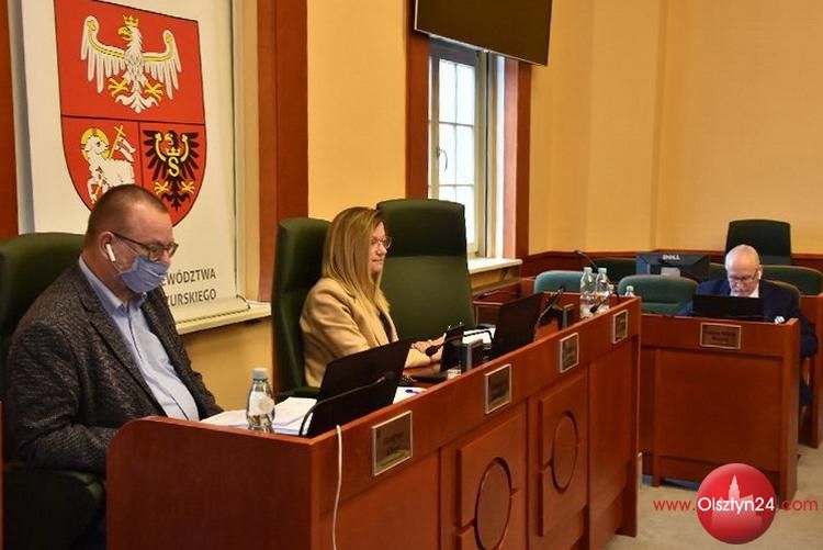 Przyjęto budżet województwa na 2022 rok