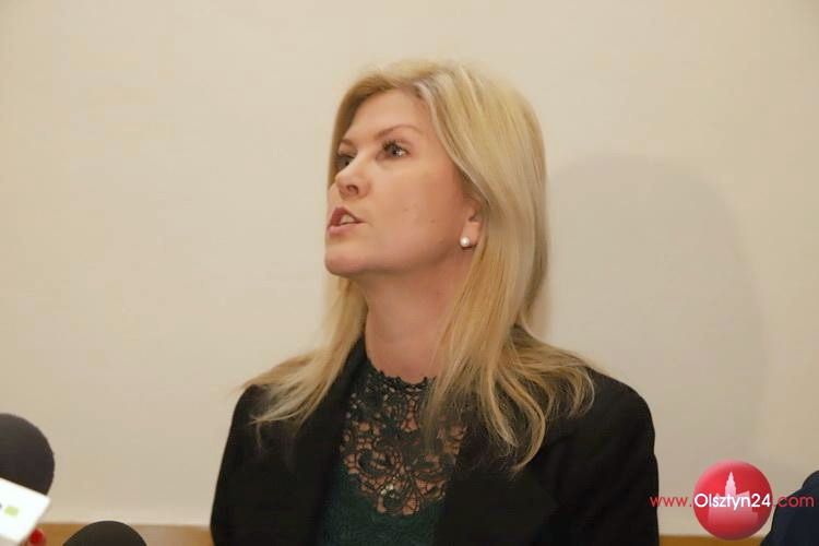 Iwona Arent zawiesiła działalność polityczną