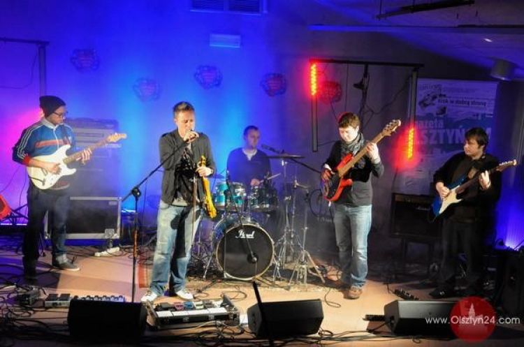 Rockowe 19. Finału początki