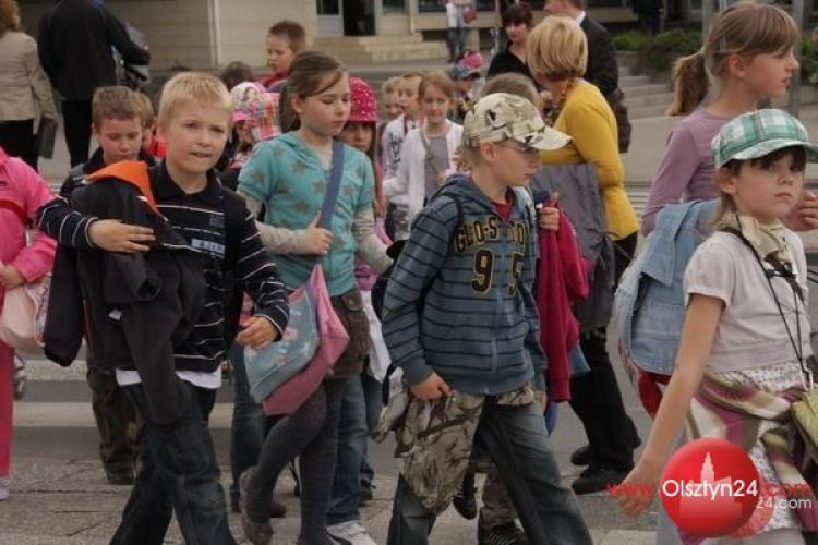 Dzieci idą na studia