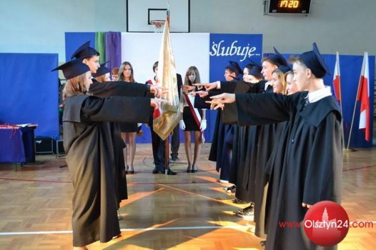 „Trzynastka” po drugiej stronie lustra...