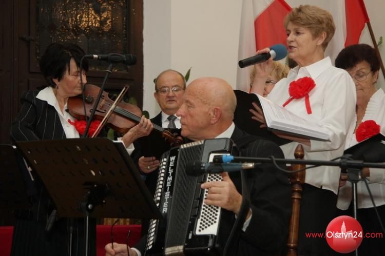 W I LO świętowano 96. rocznicę odzyskania przez Polskę niepodległości