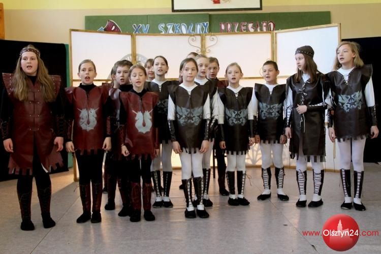 Gimnazjum nr 5 w Olsztynie gościło teatry szkół podstawowych