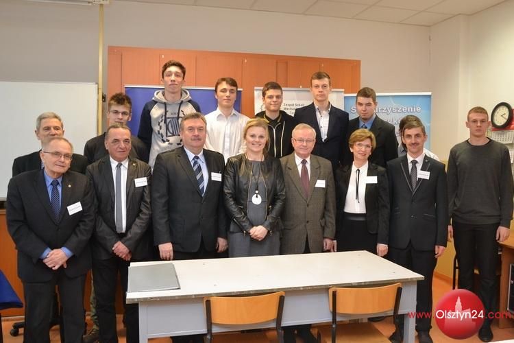 I Międzyszkolny Konkurs Wiedzy Elektrycznej „ENERGETYK 2016” rozstrzygnięty!