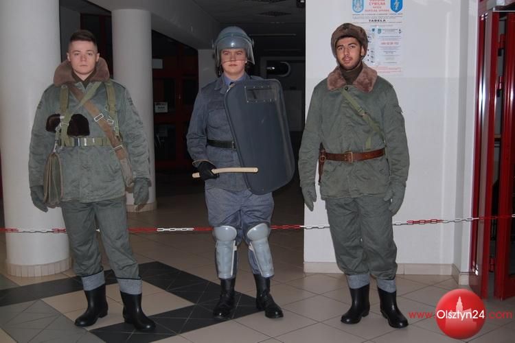 Historyczny performance w ZSO nr 7 w Olsztynie