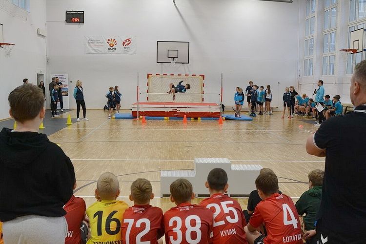 Sala gimnastyczna w SP2 została odnowiona