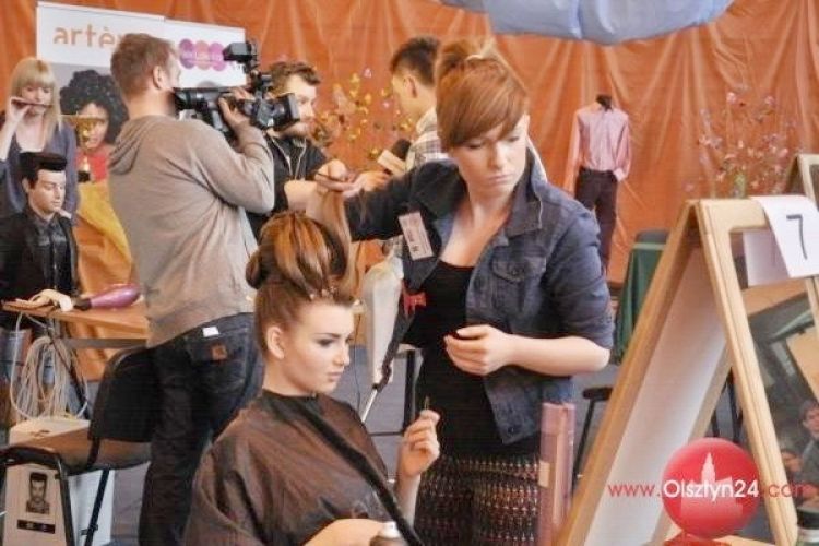 V Ogólnopolski Konkurs Fryzjerski odbył się w ZSEH