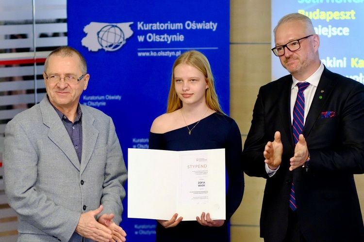 Wojewoda Warmińsko-Mazurski uhonorował najzdolniejszych uczniów regionu