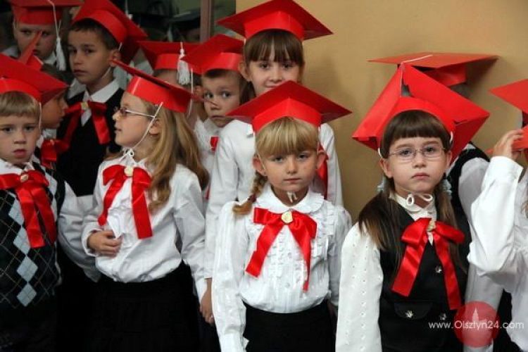 Pasowanie na ucznia w SP 25