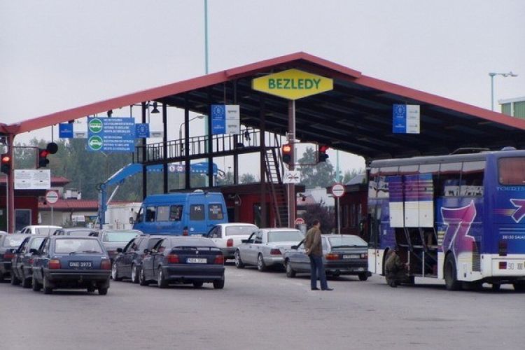 Cofnięte 21 ton stali