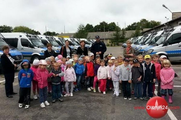 Przedszkolaki z wizytą w jednostce Policji