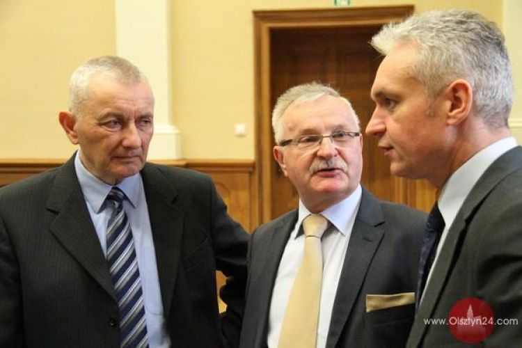 Ostry spór w Radzie Miasta o pierwszeństwo