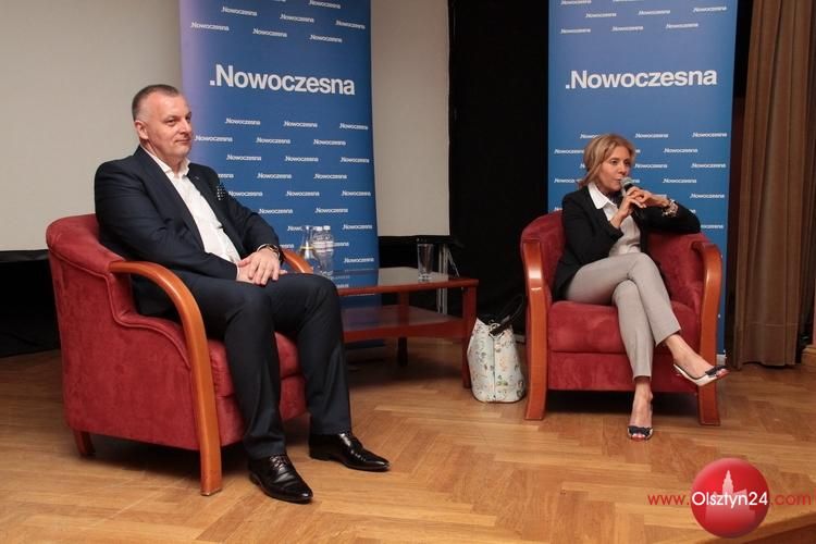 Wicemarszałek Sejmu RP Barbara Dolniak spotkała się ze studentami UWM i mieszkańcami Olsztyna