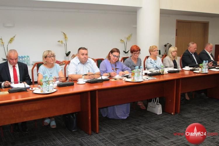 Powiat wesprze strażaków