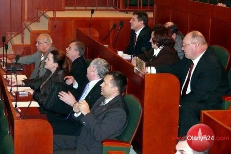 Bezpieczny budżet województwa