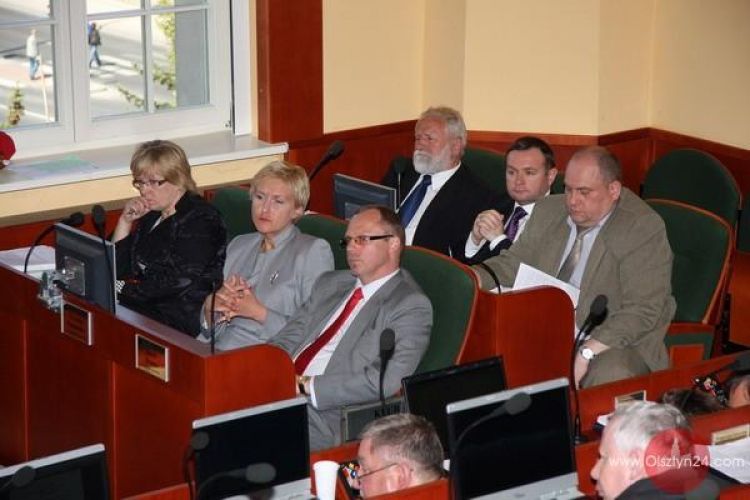 Zarząd województwa z absolutorium