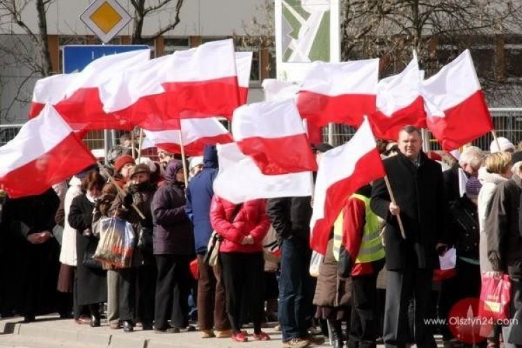 2 maja - Dzień Flagi RP 