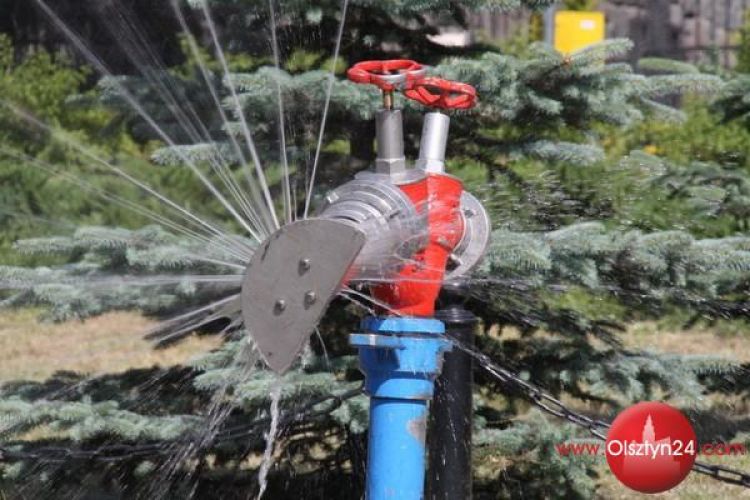 Kurtyny wodne znowu dają ochłodę