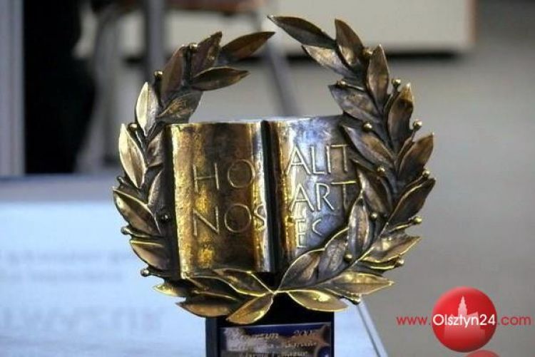 Kto odbierze Wawrzyn 2008?