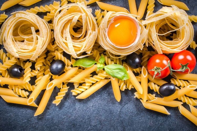 Dania z makaronu - poznaj różne odmiany past