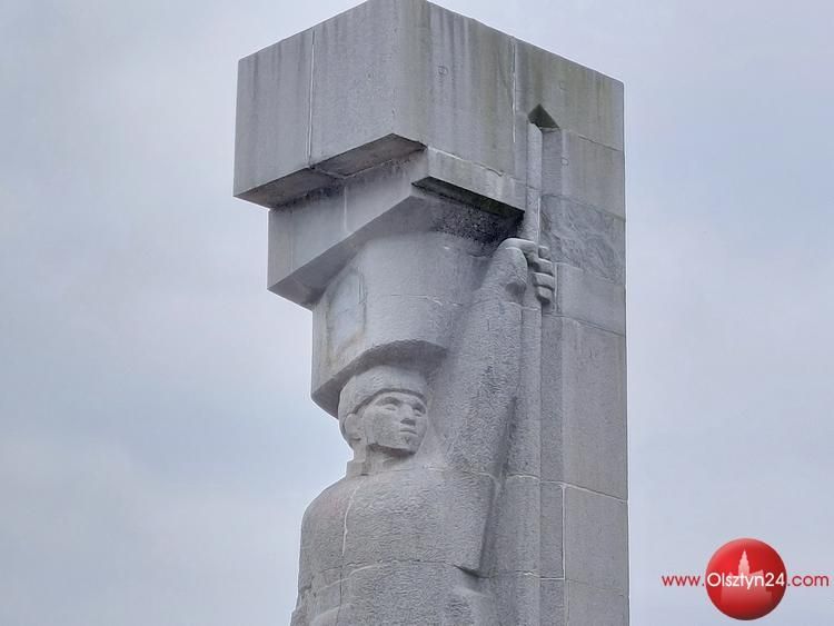 Sporu o „szubienice” ciąg dalszy. Minister Kultury utrzymał decyzję wojewody