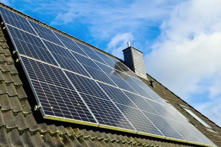 Czy firmy mogą sprzedawać energię z fotowoltaiki?