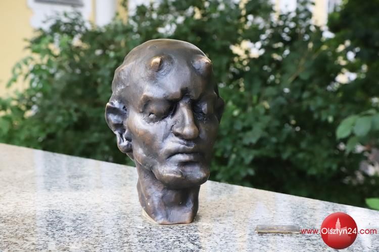 Postacie z baśni i legend Warmii i Mazur nową atrakcją Olsztyna