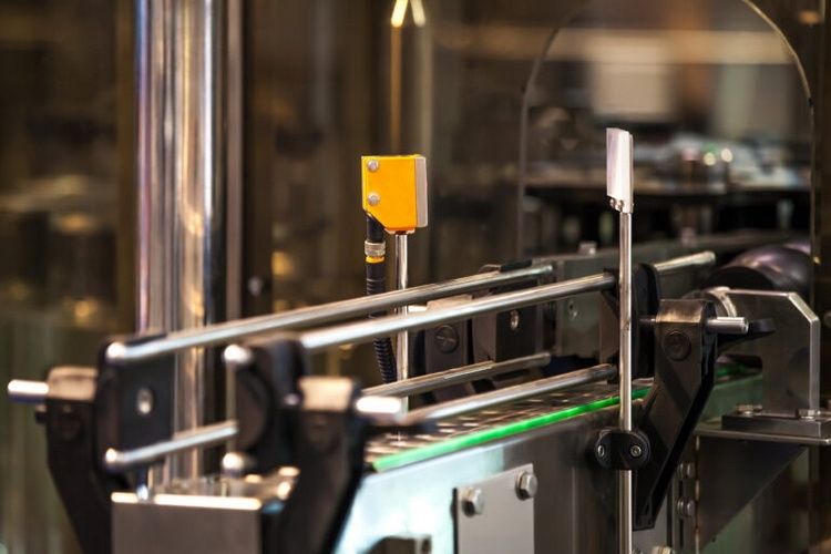 Odpowiedzialność karna i cywilna zarządu za wypadki przy maszynach bez znaku CE – ryzyka, których nie wolno lekceważyć