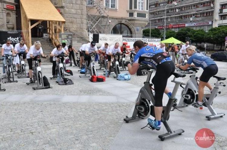 Spinningowy maraton pod ratuszem