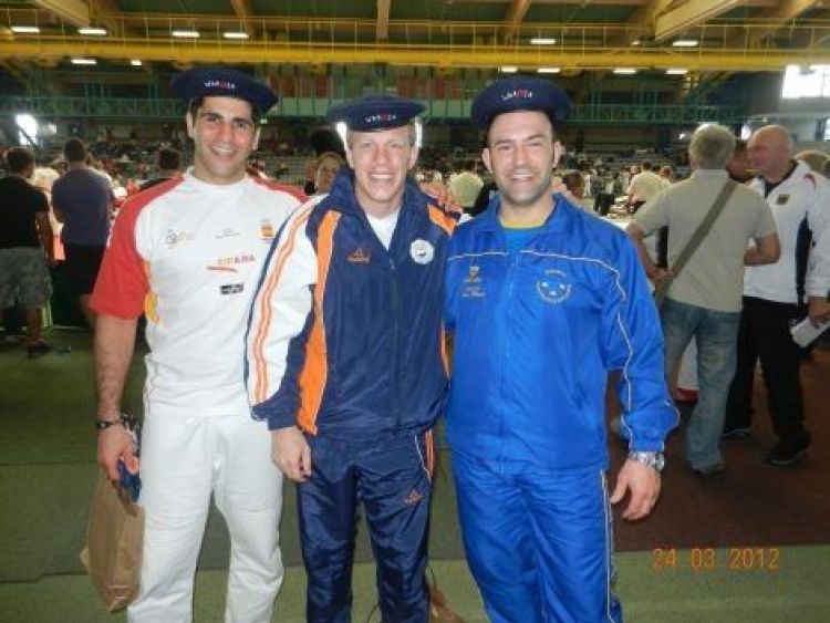 Mistrzowie ju jitsu w warmińskich beretach